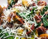 Spenótos kelbimbó recept fázis 2 fotója