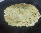 A picture of step 4 of Jowar and Methi Paratha.