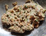 A picture of step 1 of Vegetable dry Manchurian.