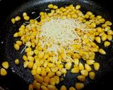 A picture of step 3 of Cheese butter corn.