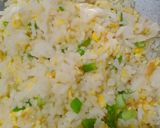 Foto langkah ke 6 dari resep Nasi Goreng Ikan Asin.
