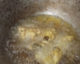Foto langkah ke 8 dari resep Ayam Goreng Kremes.