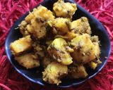 A picture of step 3 of Jodhpuri aloo fry.