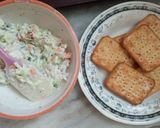 A picture of step 4 of Mayo tarter tuc sandwiches.