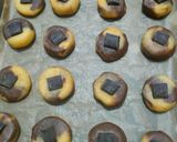 Foto langkah ke 7 dari resep Marble Cookies.