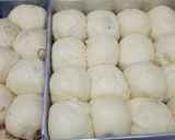 Foto langkah ke 10 dari resep Roti sobek simple enak.