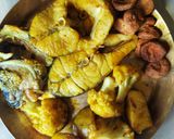 ভেটকি ফুলকপির পাতলা ঝোল(bhetki foolkopir patla jhol recipe in Bengali) রেসিপির ধাপ 2 ছবি