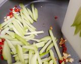 Foto langkah ke 3 dari resep Tumis labu terasi.