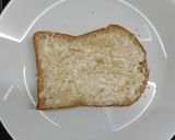รูปขั้นตอนการทำที่ 2 ของ Bacon Egg Cheese Topping Toast