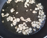 Foto del paso 3 de la receta: Spaghettis al ajillo