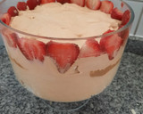 Foto del paso 4 de la receta: Copón de lúcuma, merengue y manjar