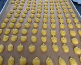 Foto langkah ke 7 dari resep Soes Kering Keju.
