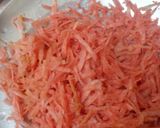 A picture of step 2 of Jaggery and carrot rice.