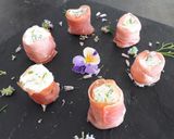 Une image de l'étape 1 de Makis  jambon de Bayonne au chèvre frais.
