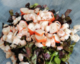 Foto del paso 5 de la receta: Tosta de boniato con ensalada de gambas
