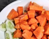 A picture of step 5 of Papaya Salad.