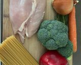 Foto del paso 1 de la receta: Espaguetis orientales