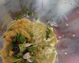 A picture of step 2 of Basanti kadhi pakodas.