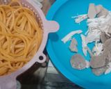 Foto langkah ke 1 dari resep Mie Lidi.