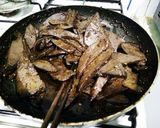A picture of step 4 of Dry Braised Pork Liver Đà Nẵng Style.
