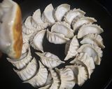 A picture of step 6 of Japanese Dumplings - Gyoza.