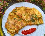 Foto langkah ke 4 dari resep Telur Dadar Bayam Wortel.