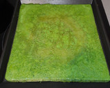 Foto del paso 3 de la receta: Torre de espinacas, queso crema y salmón