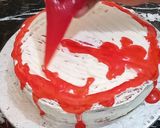 A picture of step 13 of Red Velvet Gel Cake.