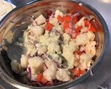 Une image de l'étape 9 de Salade de chou fleur aux tomates, oignon rouge et herbes aromatiques (sauce au fromage blanc).