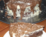 Foto del paso 7 de la receta: Bizcochuelo de chocolate y coco rallado