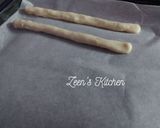 A picture of step 4 of Bosomat or Egyptian Breadsticks with Sesame Seeds.