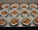 A picture of step 4 of Simple chocolate cakes.
