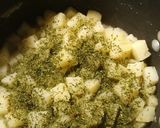 A picture of step 5 of Potatoes in Thyme.