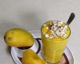 A picture of step 6 of Rajwadi mango Lassi.
