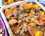 Foto langkah ke 3 dari resep Seafood mix ala the crabs (seafood saus padang kekinian).