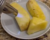 A picture of step 2 of Sugar glazed pineapple 🍍.
