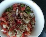 A picture of step 2 of Masala papad.
