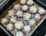 Cukkini pizza recept fázis 4 fotója