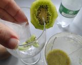 A picture of step 1 of Kiwi Shot.