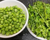 A picture of step 1 of Tea - Time Seasonal Hare Matar Ki Puri Without Stuffing.