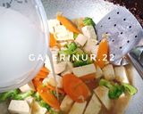 Foto langkah ke 3 dari resep 4. Tumis Brokoli Tahu Wortel.