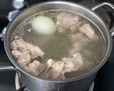 Hình bước làm 1 của món Mì Trứng Nấu Sườn Non