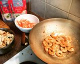 A picture of step 2 of Combination Stir-Fry with Cashew Nuts.