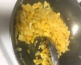 A picture of step 4 of Kanda Batata Pohe.