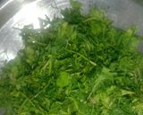 A picture of step 3 of Roasted papad curry.