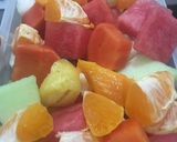 Foto langkah ke 1 dari resep Salad Buah Segar.