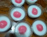 Foto langkah ke 6 dari resep Bugis Mandi Merah Putih.