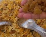 A picture of step 3 of Poha Chivda.
