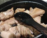 A picture of step 2 of Chairman Mao's Red Braised Pork (毛氏红烧肉).