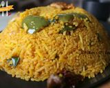 A picture of step 2 of Singapore Rice.